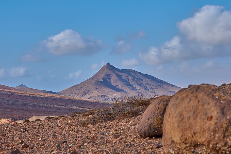 blue sky, desert, hill, wölke, sun, lava, volcano island, fuerteventura, HD wallpaper