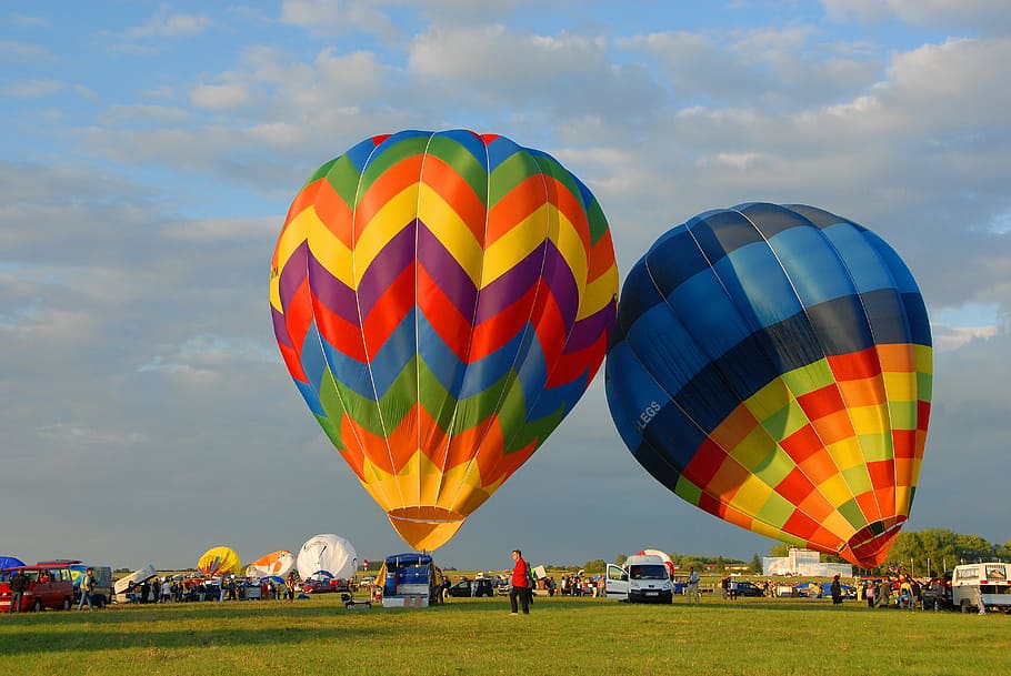 two assorted-color hot air balloons on field, hot-air ballooning, HD wallpaper