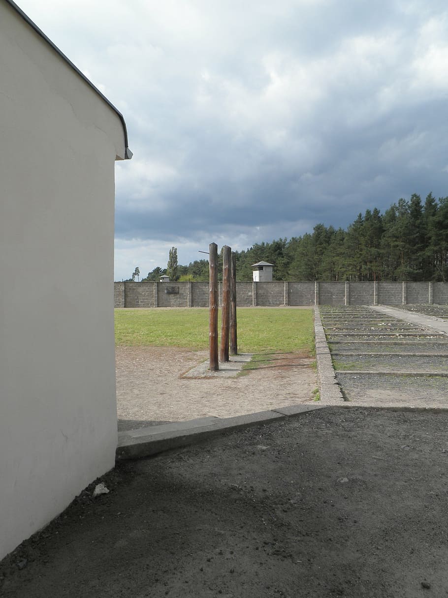 berlin, sachsenhausen, concentration camp, cloud - sky, architecture, HD wallpaper