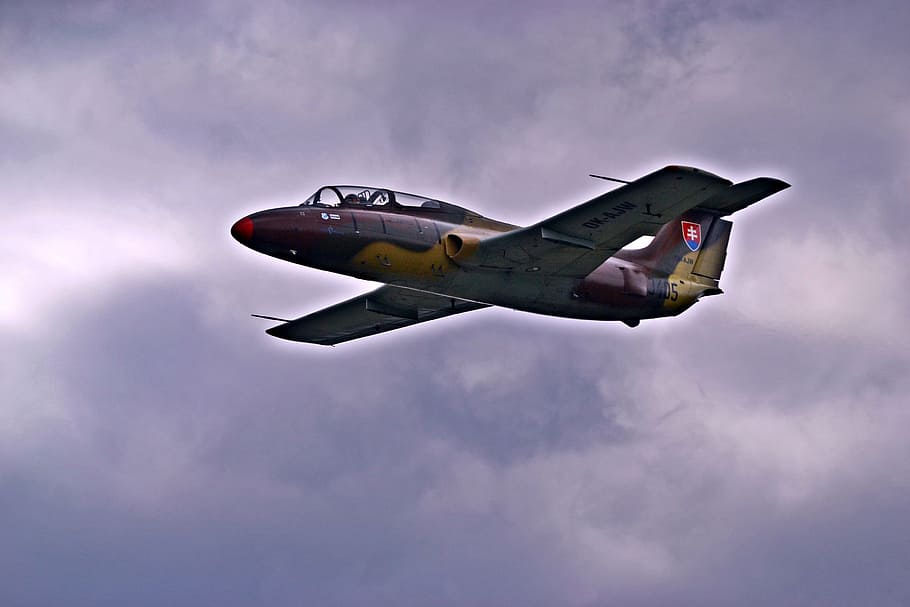 aircraft, heaven, sky, clouds, air vehicle, flying, airplane HD wallpaper