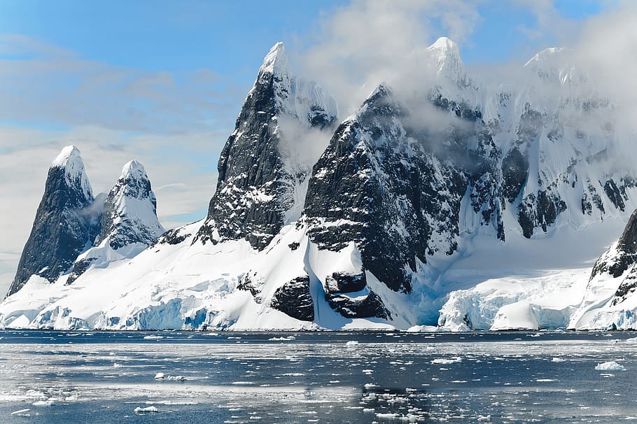 landscape photo of mountain in artic, mountains, ice bergs, antarctica