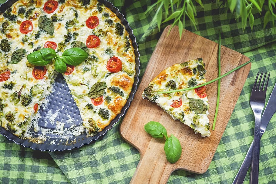 Baked Healthy Fitness Broccoli Pie with Basil, baking, chef, cooking, HD wallpaper
