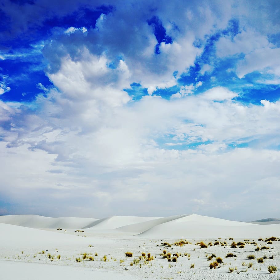 desert under cloudy sky, clouds, landscape, nature, outdoors HD wallpaper