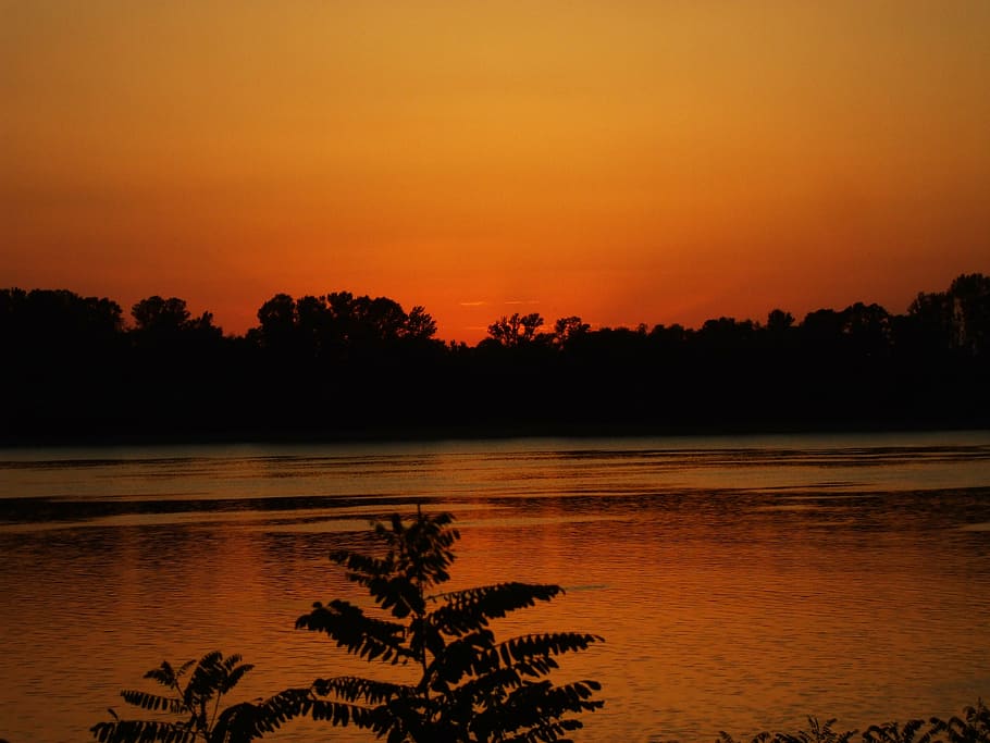 sunset, dusk, twilight, river, orange, water, sky, beauty in nature HD wallpaper