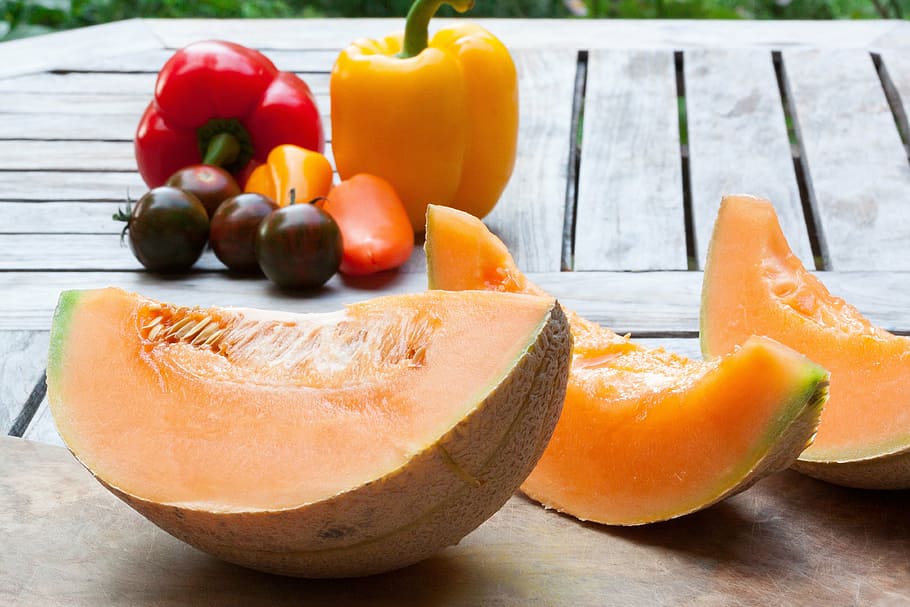 bunch of fruits, melon, disc, knife, ceramic, tomato, paprika HD wallpaper