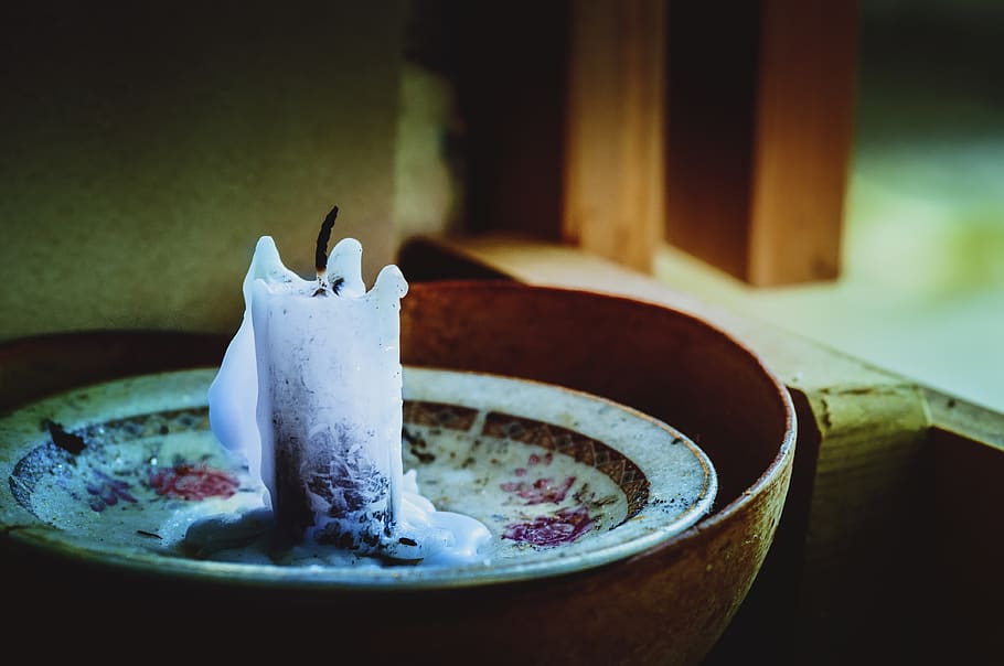candle, light, prayer, no people, indoors, close-up, focus on foreground HD wallpaper