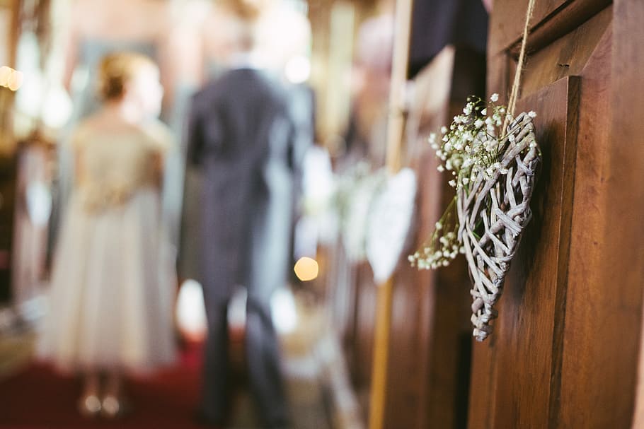 gray heart hanging decor, untitled, door, couple, wedding, love HD wallpaper