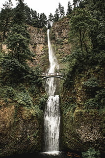gray bridge in the middle of falls, white bride near waterfalls during daytime HD wallpaper