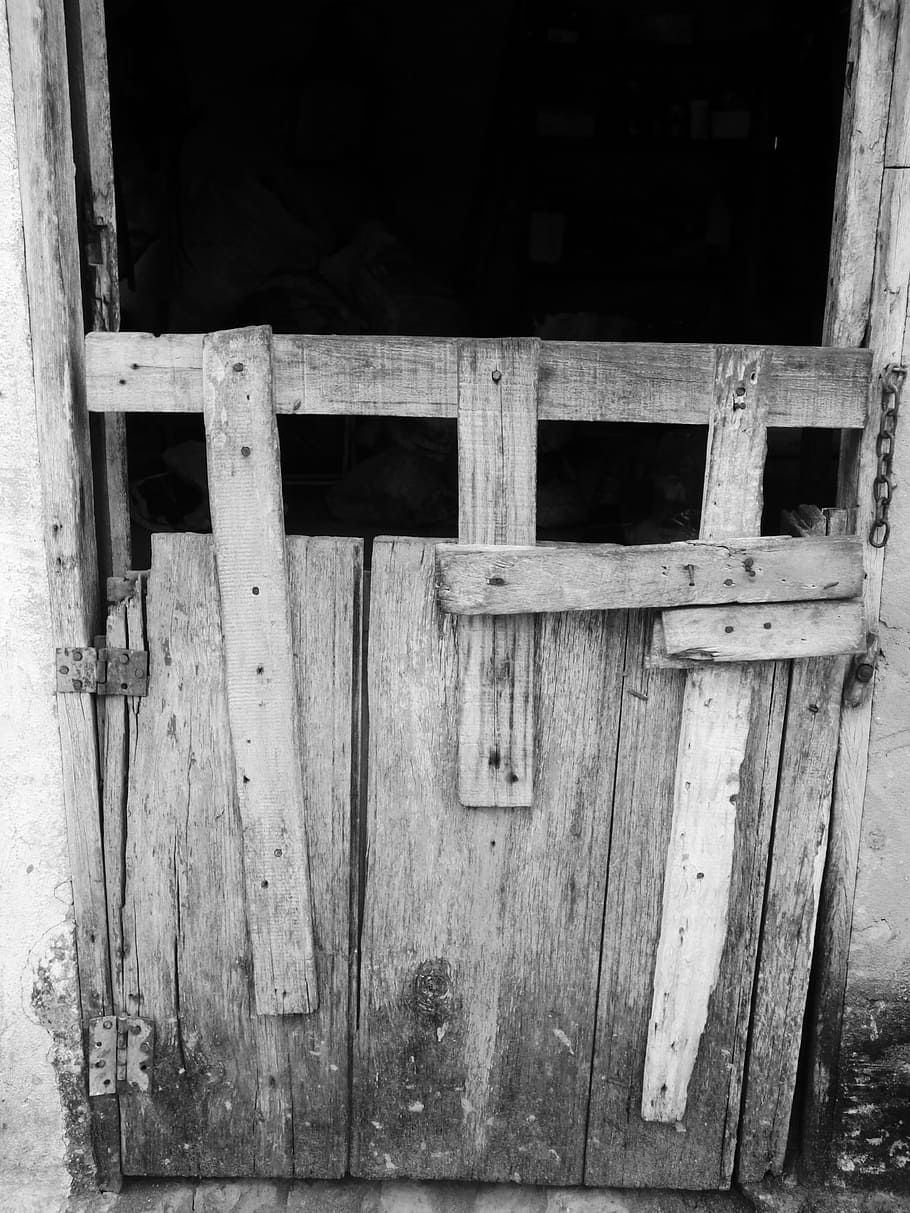 door, lock, crashes, candiado, concierge, gate, old, home, wood - material HD wallpaper