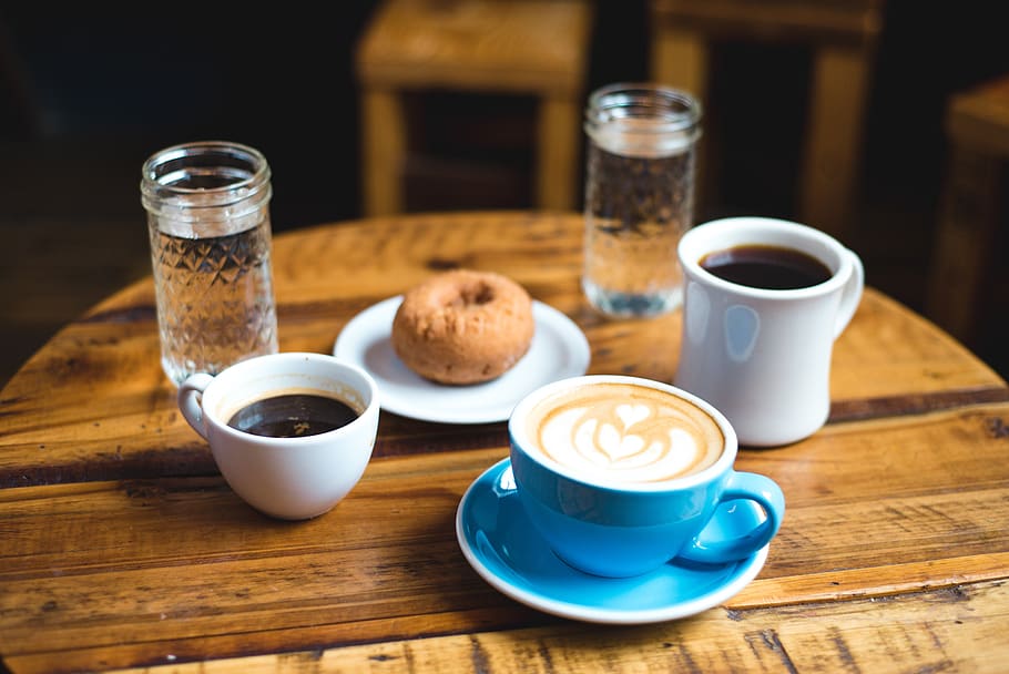 breakfast, cup, coffee, drink, beverage, table, setting, bread roll HD wallpaper