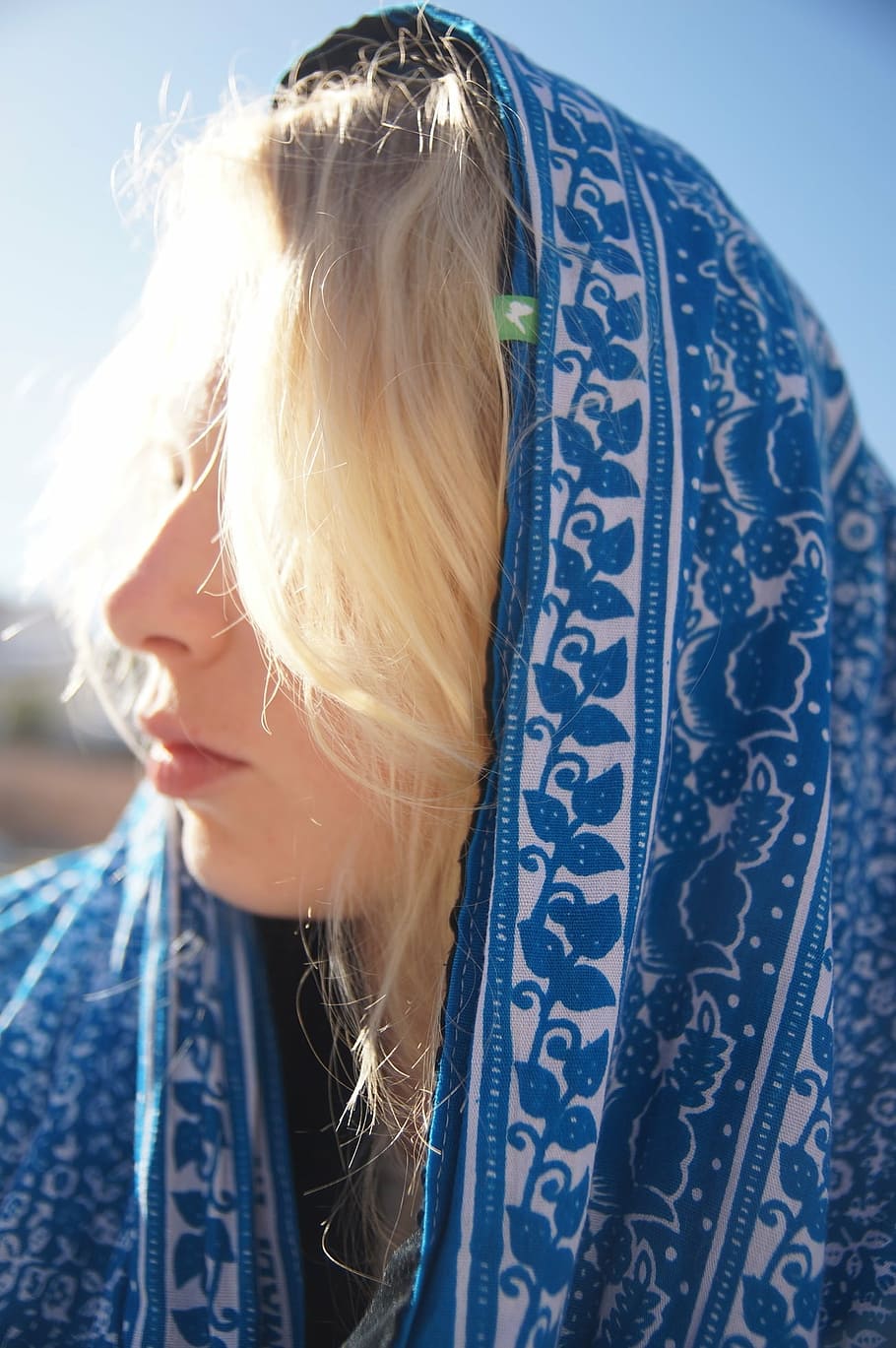 blond, sun, scarf, veil, morocco, holiday, travel, real people HD wallpaper