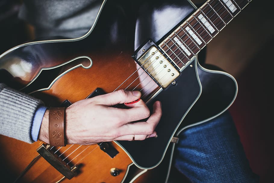 guitar, pick, strings, hands, musician, audio, musical instrument HD wallpaper