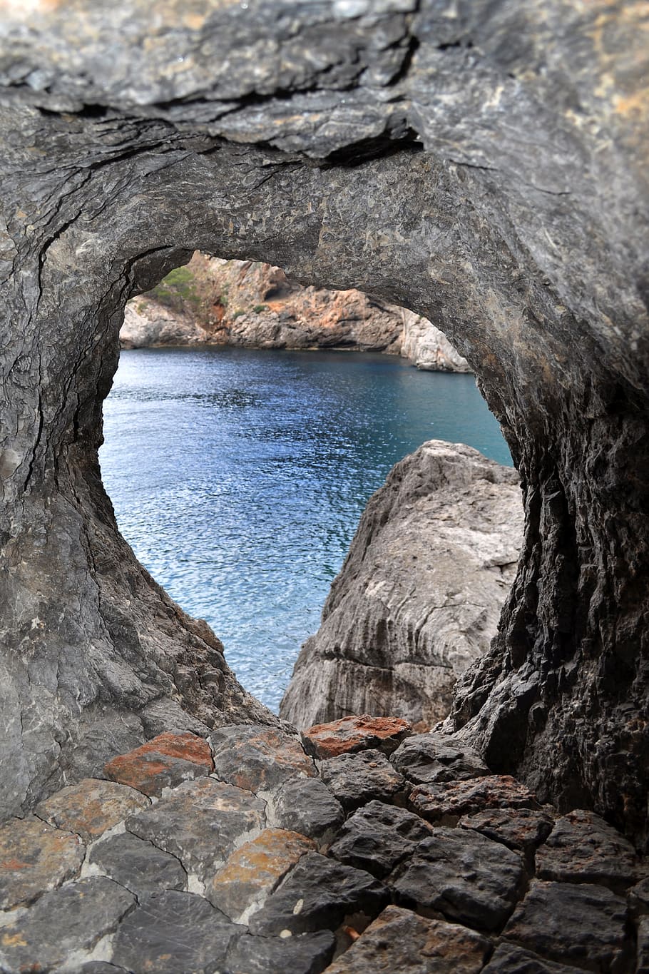 waters, nature, stone, rock, coast, sea, travel, landscape HD wallpaper