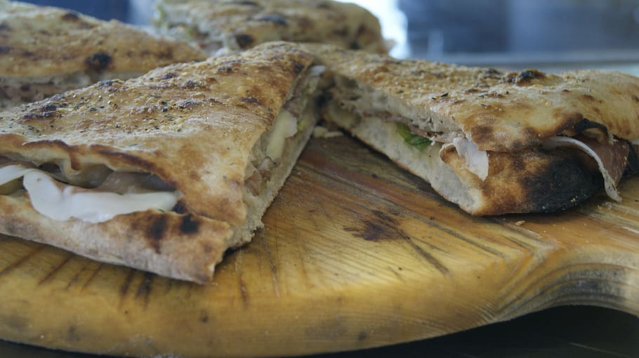 Focaccia, Bread, Pizza, food, baked, freshness, gourmet, meal HD wallpaper