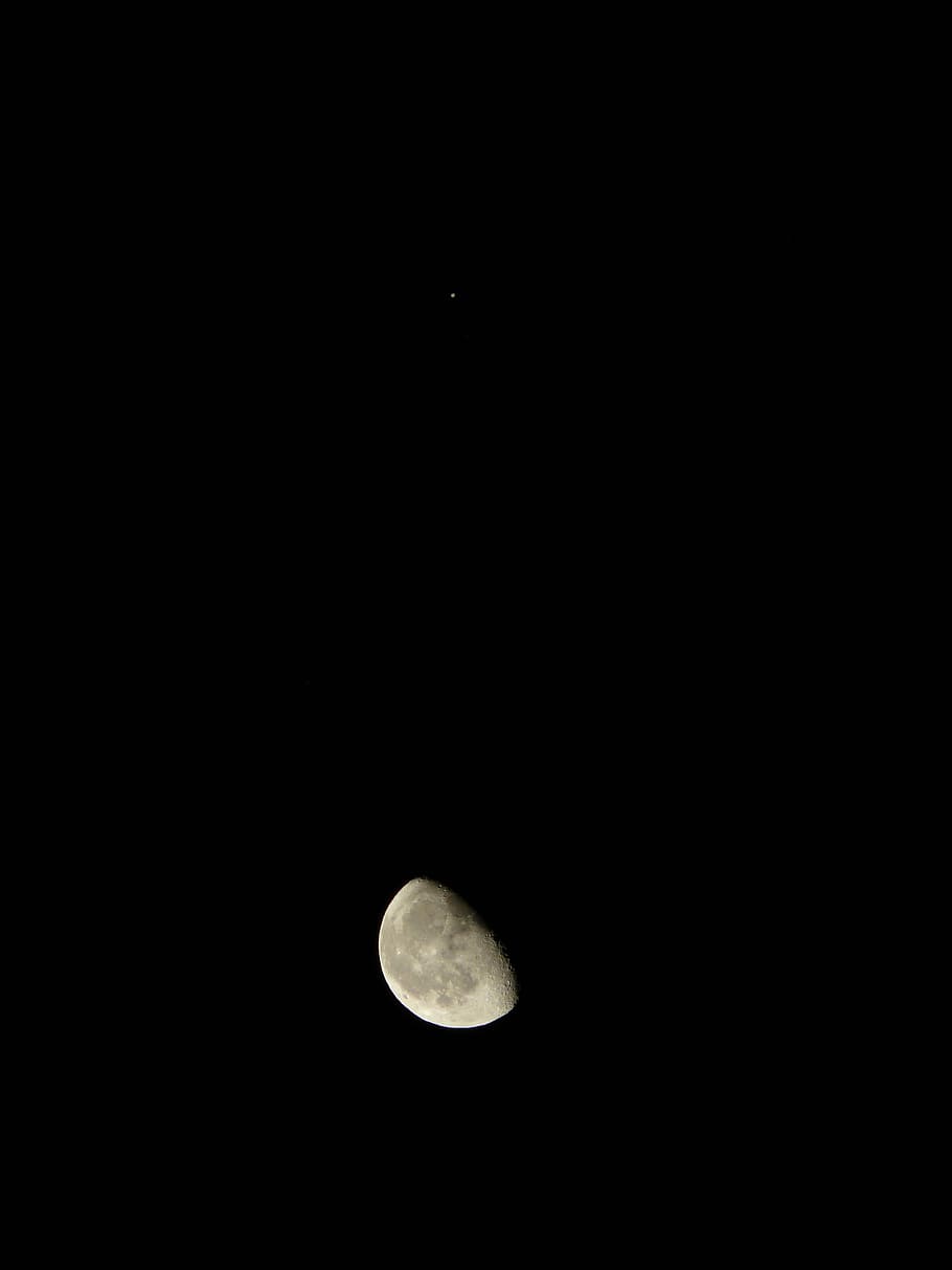 Night, Sky, Crescent Moon, star, venus, silver, astronomy, copy space HD wallpaper