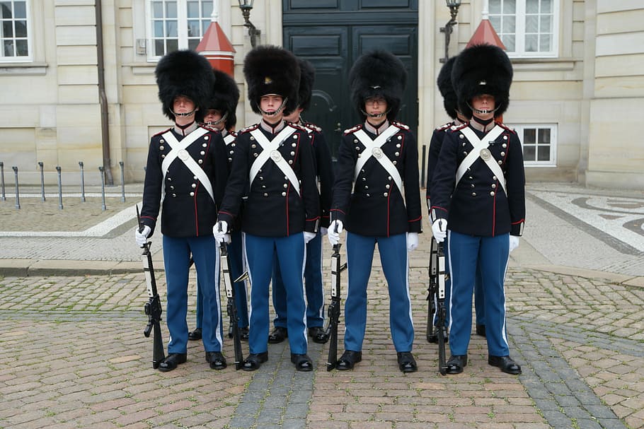 Amalienborg, Royal Castle, Royal Guard, copenhagen, security