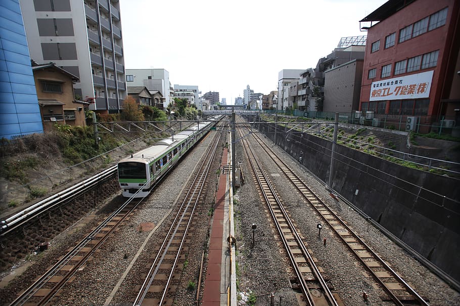 Train, Japan, Ikebukuro, Yamanote Line, city, tokyo, railroad track, HD wallpaper