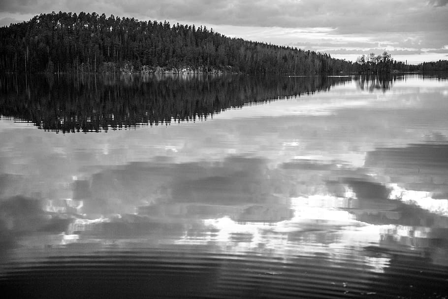 lake, sky, reflection, black and white, bw, night, evening HD wallpaper