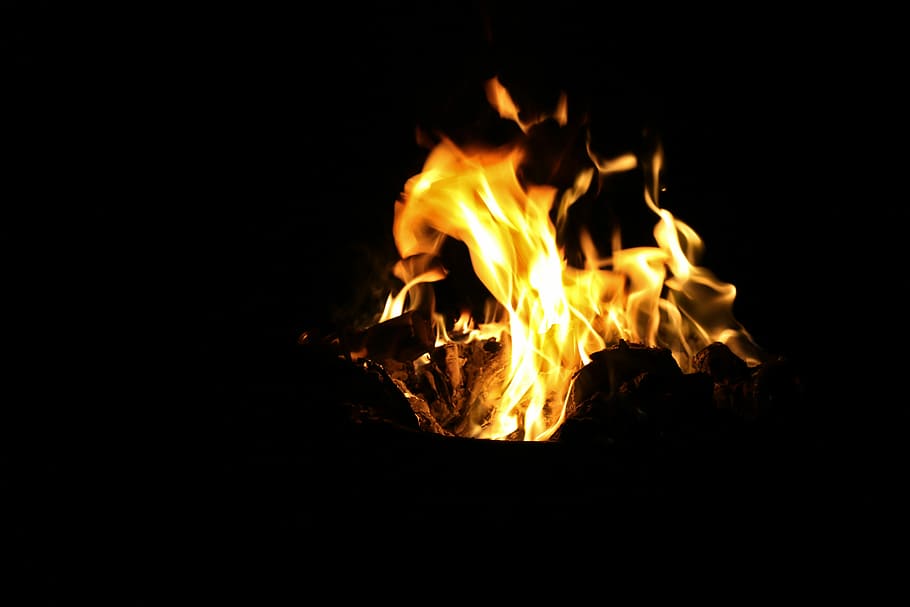 close-up photography pf bonfire, bonfire, flame, orange, burning HD wallpaper