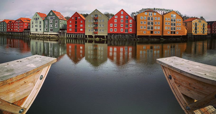 assorted color houses near body of water during daytime, nautical Vessel HD wallpaper