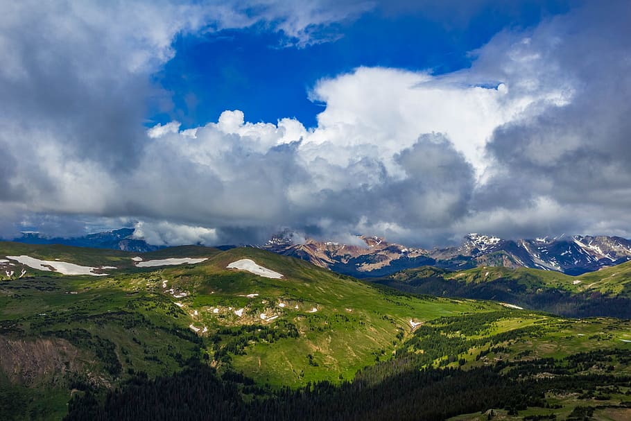 white clouds over mountains, mountain and gray clouds, landscape photography HD wallpaper