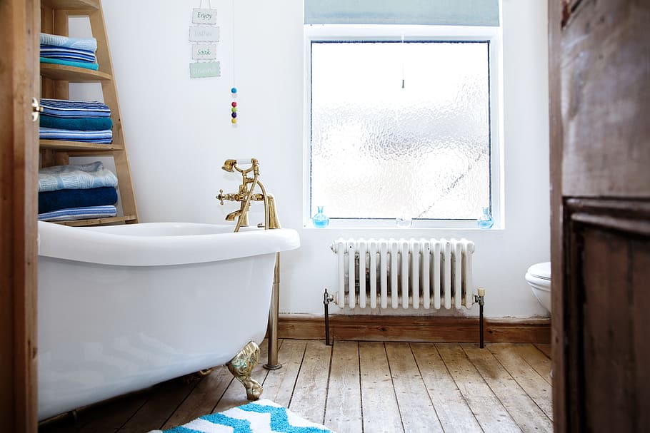 bathtub beside radiator heater, bathroom, interior, house, indoors, HD wallpaper