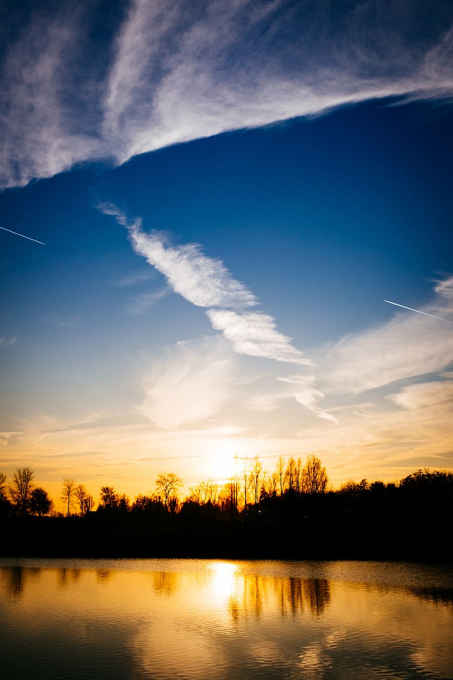 clouds, dawn, dusk, lake, nature, reflection, scenic, silhouettes HD wallpaper