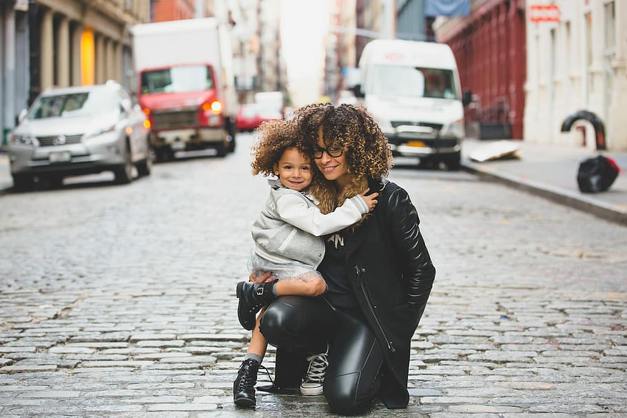 woman' brown haired wearing black leather jacket, child, city HD wallpaper