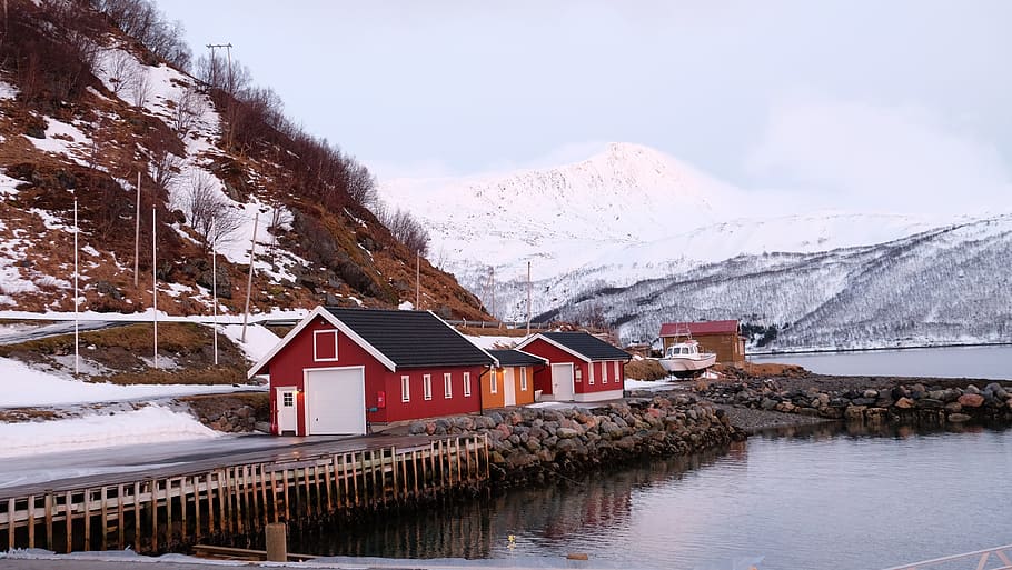 Cabins, View, Lake, Winter, Landscape, the isolated lauklines kystferie HD wallpaper