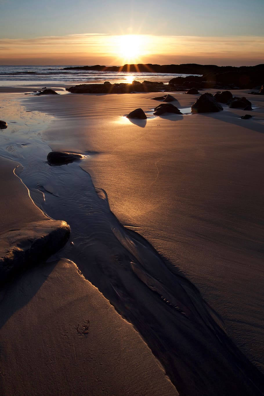 beach, dawn, ocean, rocks, sand, sea, seascape, seashore, sky HD wallpaper