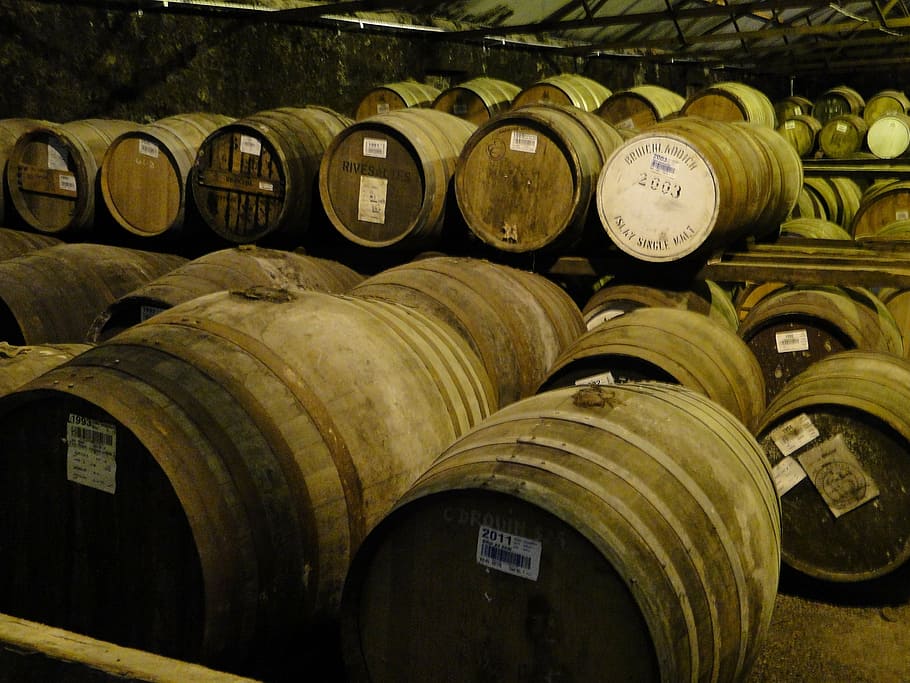 whisky, barrels, islay, wooden barrels, keller, stock, alcohol