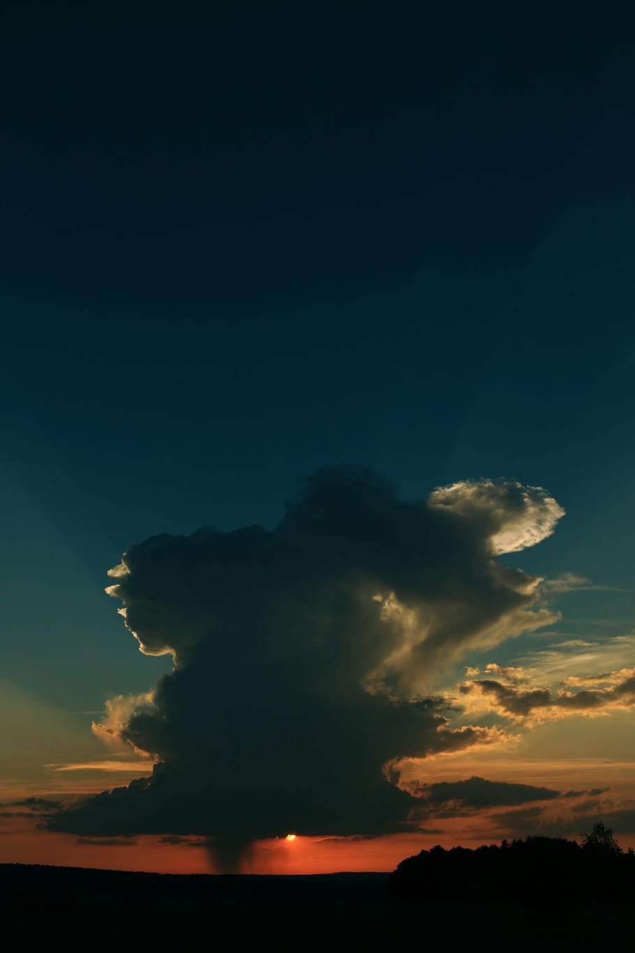 Abendstimmung, Thunderstorm, storm clouds, sunset, dusk, evening sky HD wallpaper