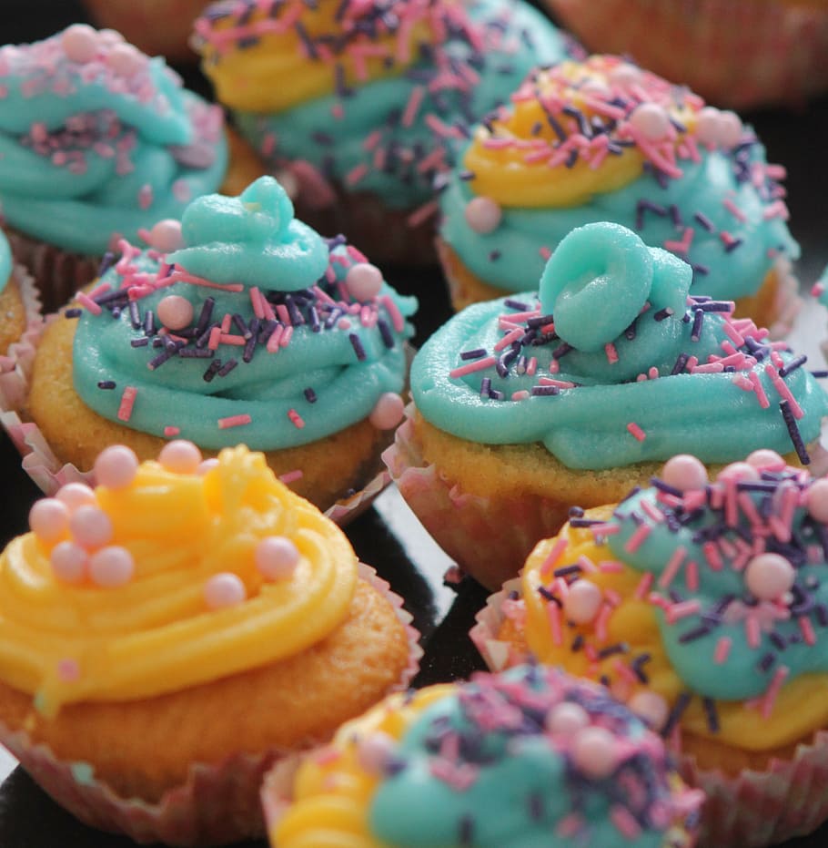 cupcake, pastries, muffins, bread, dessert, food, sweet Food HD wallpaper