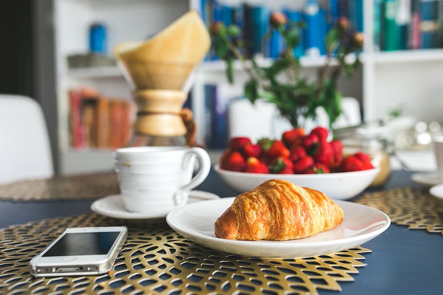 bakery, breakfast, café, coffee, croissant, cup, food, morning HD wallpaper