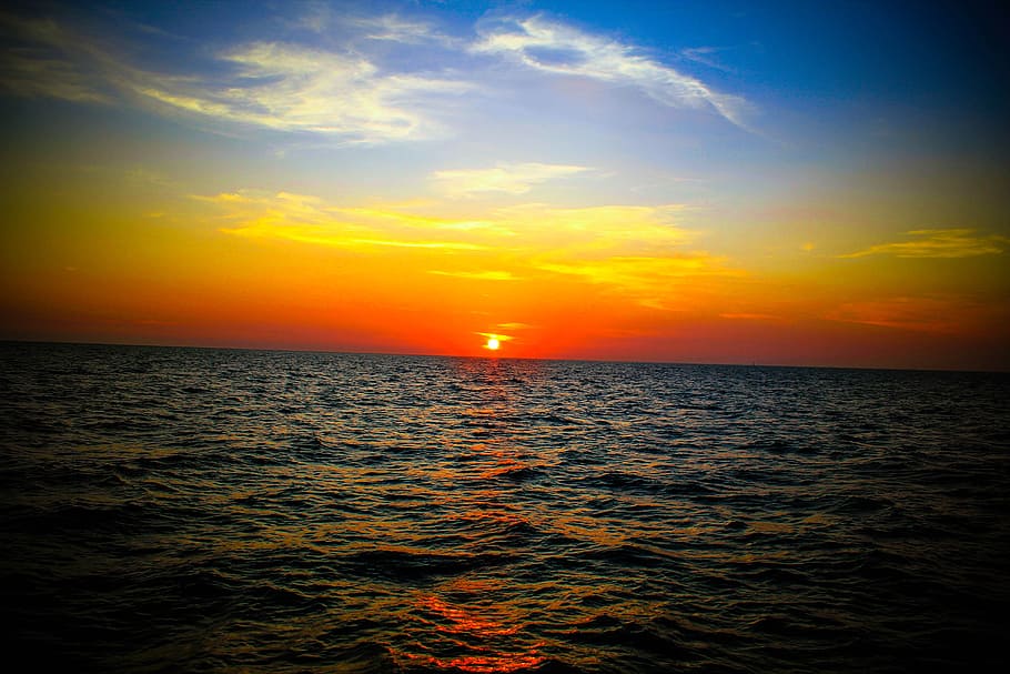 Golden Hour Ocean Photo, beach, dawn, dusk, evening, landscape HD wallpaper
