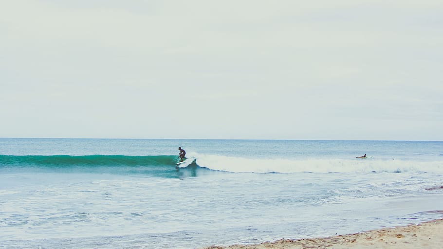 person surfing using white surfboard during daytime, man surfing on green wave during daytime HD wallpaper