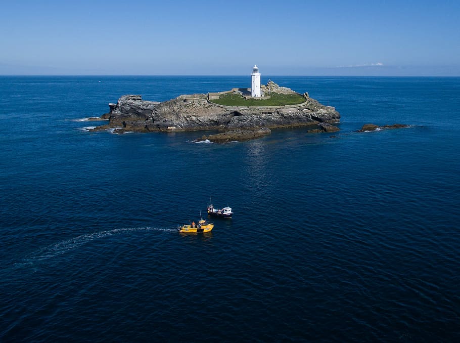 Sea, Lighthouse, Fishing Boats, coastal, cornwall, ocean, landscape, HD wallpaper