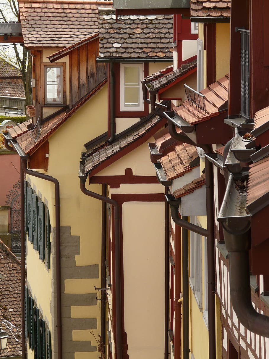 Roofs, Gable, Facades, Building, homes, city, architecture HD wallpaper