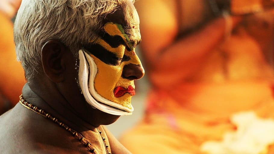 Colorful Kathakali Face Stock Illustration - Download Image Now - Kathakali  Dancing, Backgrounds, Banana - iStock