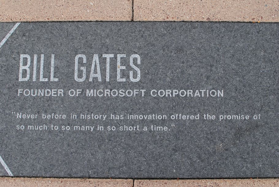 Bill Gates hall of fame, boston, sayings, text, western script