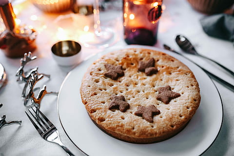 Christmas cake and orange, food, tableware, sweets, xmas, sweetnes HD wallpaper
