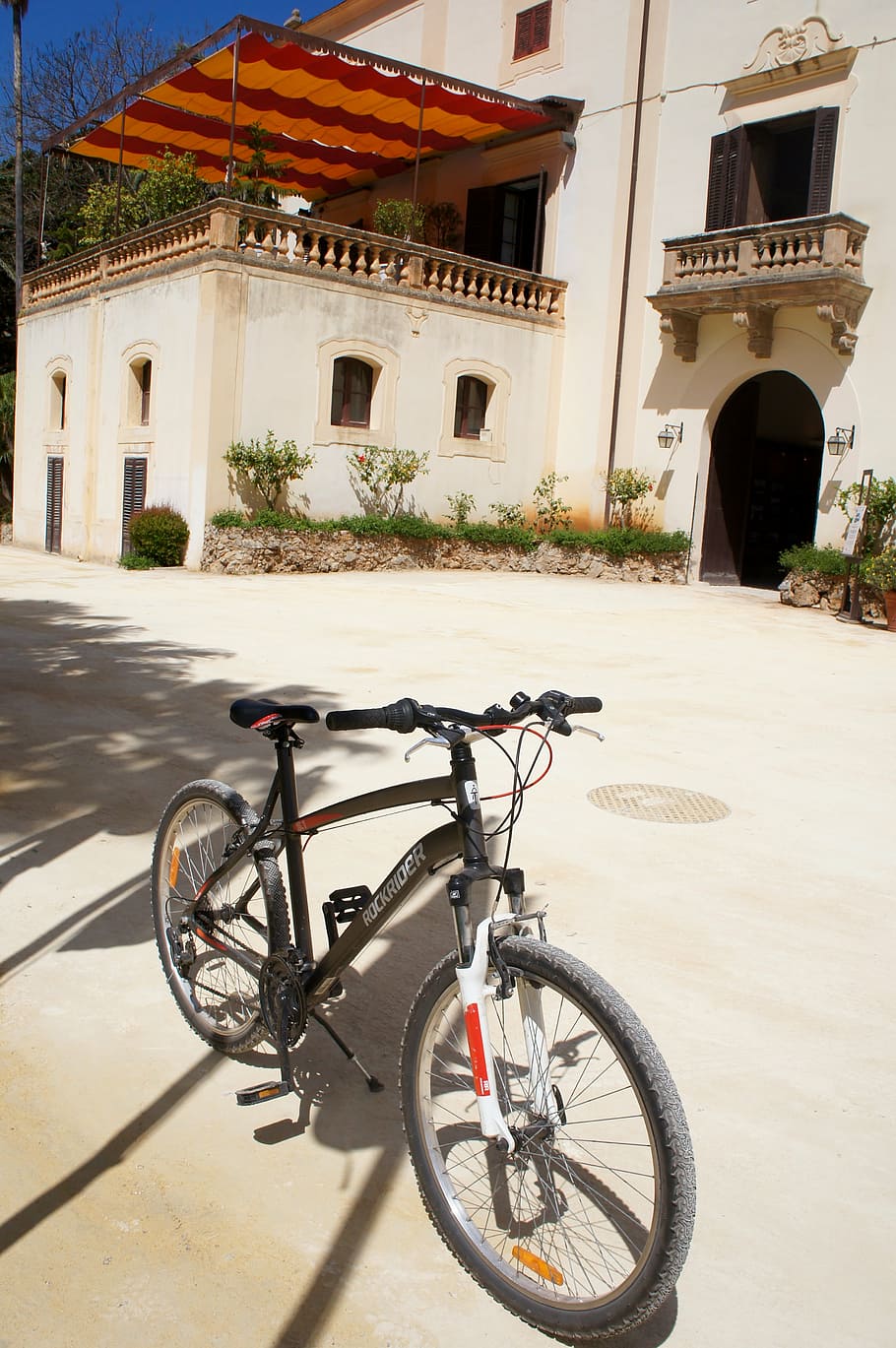 bicycle, sicily, palermo, building exterior, architecture, built structure HD wallpaper