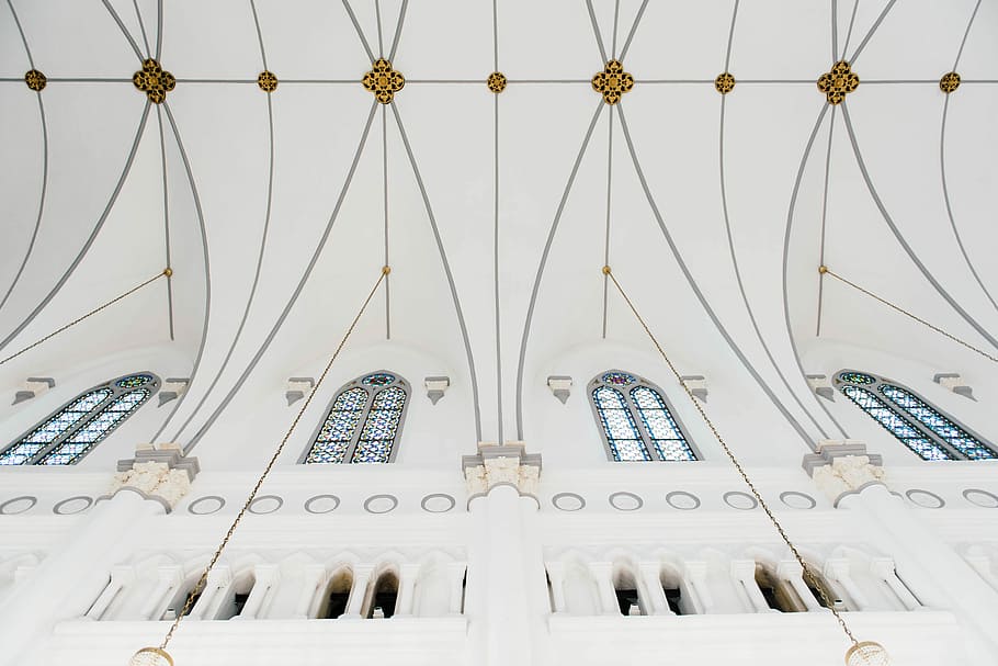 low-angle photography of building interior, architectural photography of white building HD wallpaper