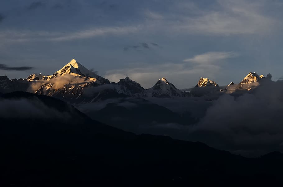 mountain ranges under cloudy sky, brown mountains under gray and white sky, HD wallpaper