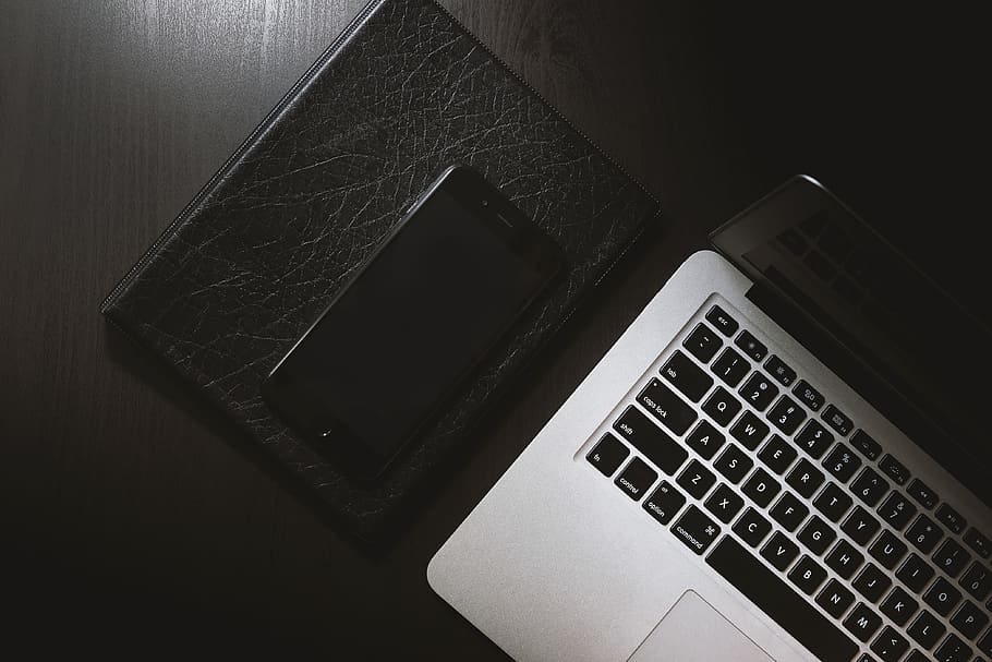 Close-up of Mobile Phone, apple, black-and-white, computer, desk HD wallpaper