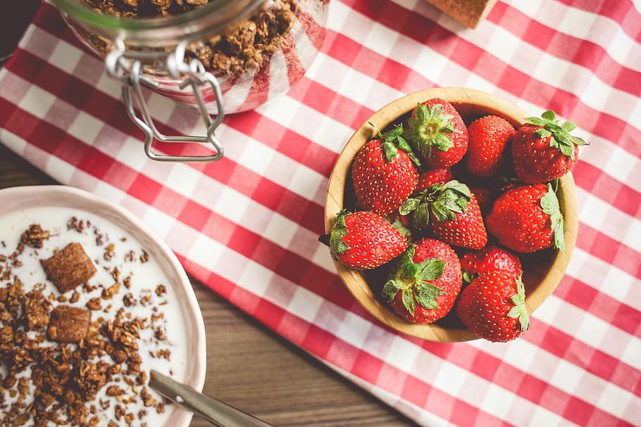 Fresh Strawberries Breakfast, food, fruit, healthy, hungry, meal, HD wallpaper