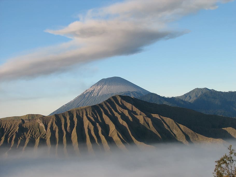 volcano, indonesia, clouds, bromo, scenics - nature, mountain HD wallpaper