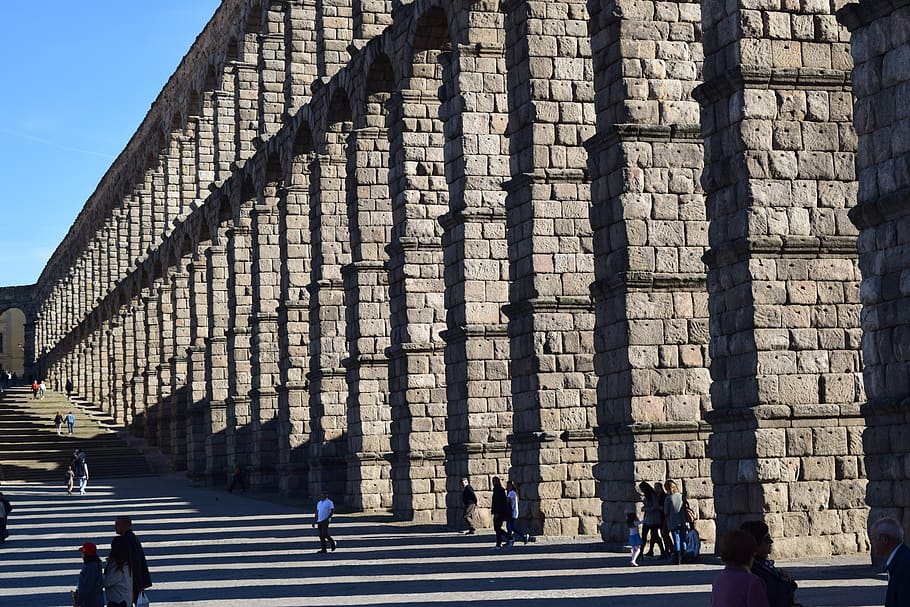 aqueduct segovia, structure, monument, spain, roman, shadows