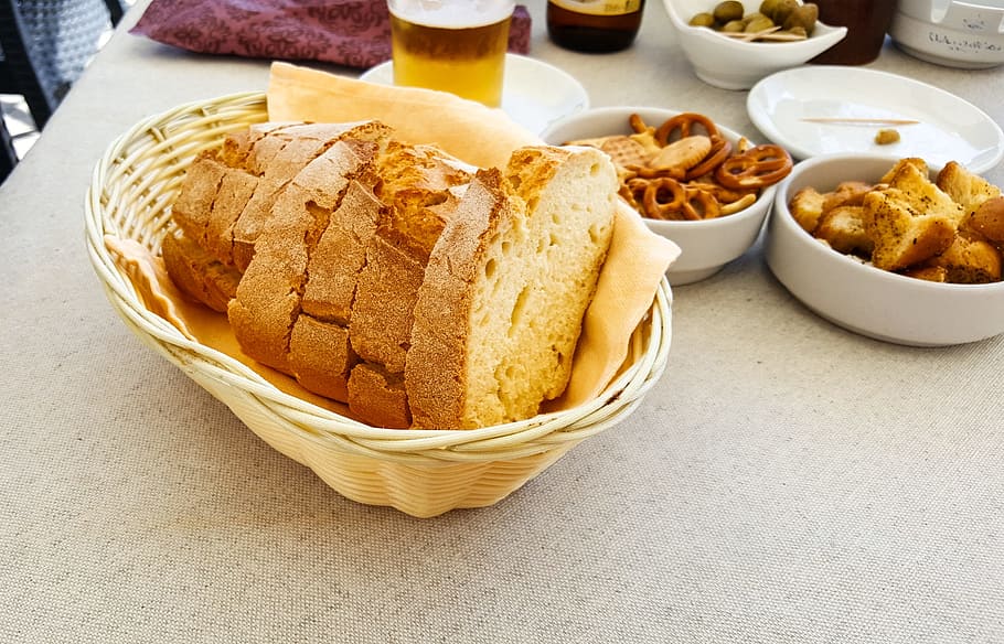 Bread, Meal, Fresh, Restaurant, appetizer, lunch, loaf, flour HD wallpaper