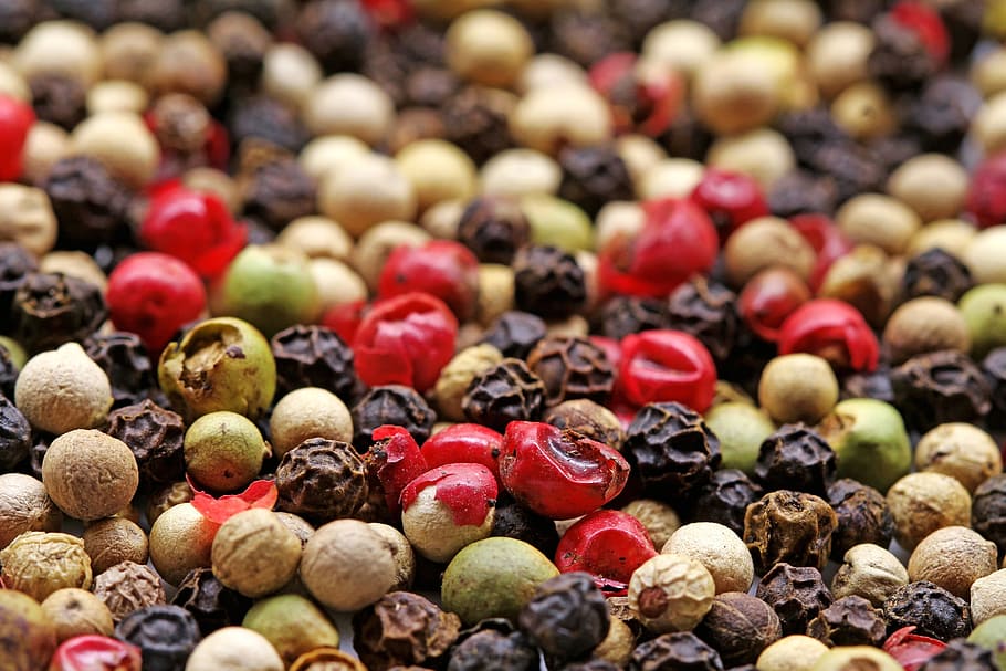 bunch of assorted-color fruit seeds, Spices, Pepper, Colorful